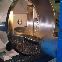 Milling Cylindrical Component